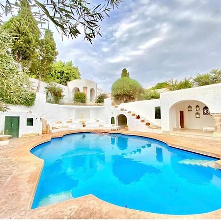 Lella Zohra, Studio Avec Piscine A Sidi Bou Said Bed & Breakfast エクステリア 写真