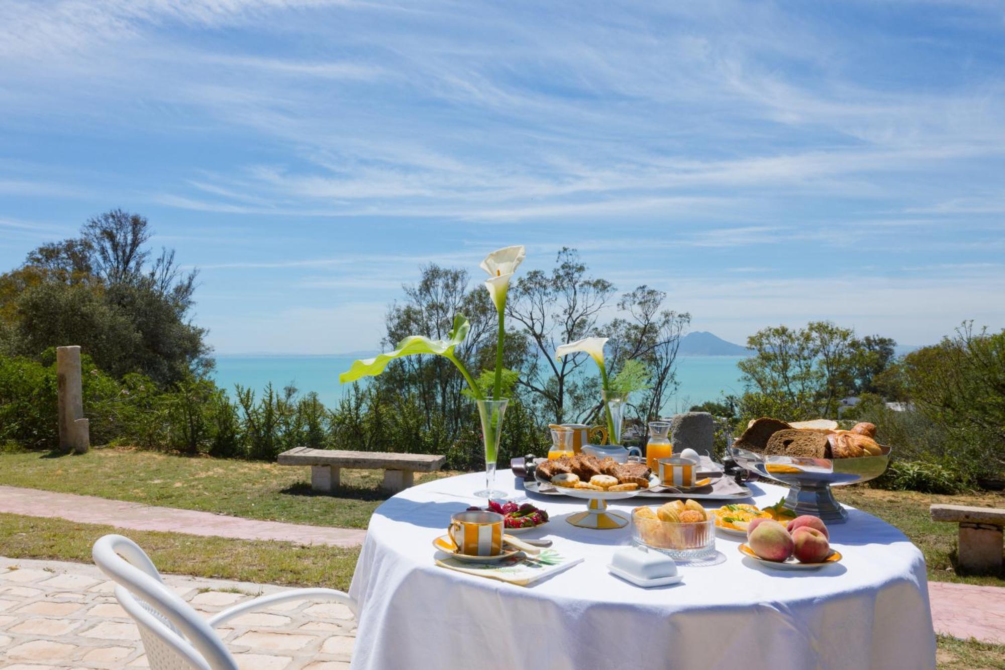 Lella Zohra, Studio Avec Piscine A Sidi Bou Said Bed & Breakfast エクステリア 写真